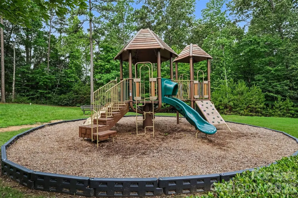 2521 Surveyor General Drive Waxhaw NC 28173