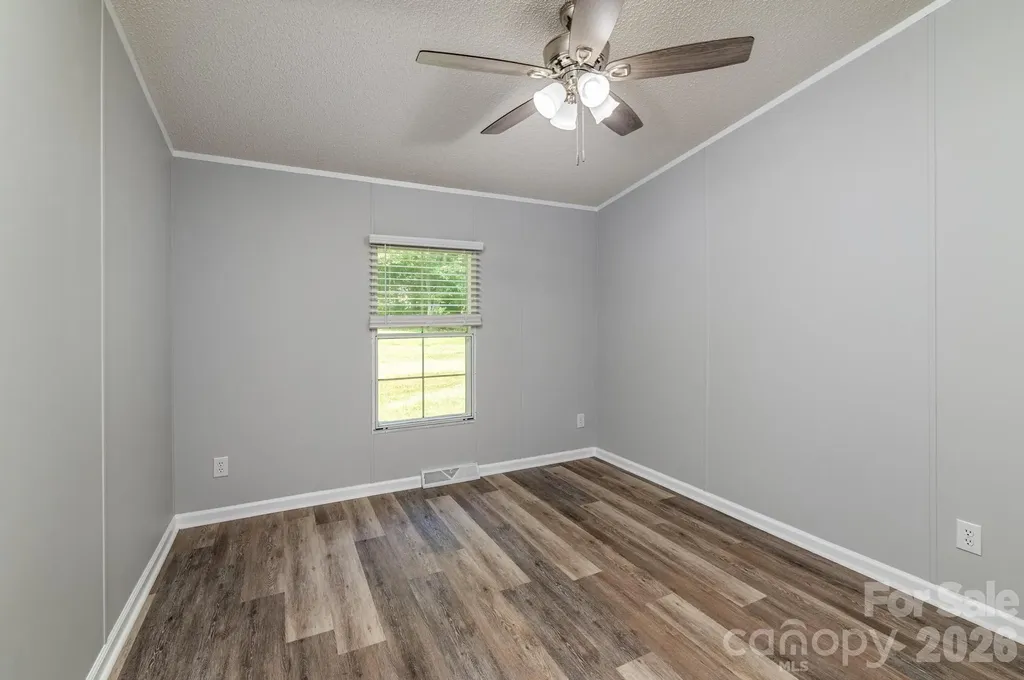 127 Whitewater Lane Mooresville NC 28115
