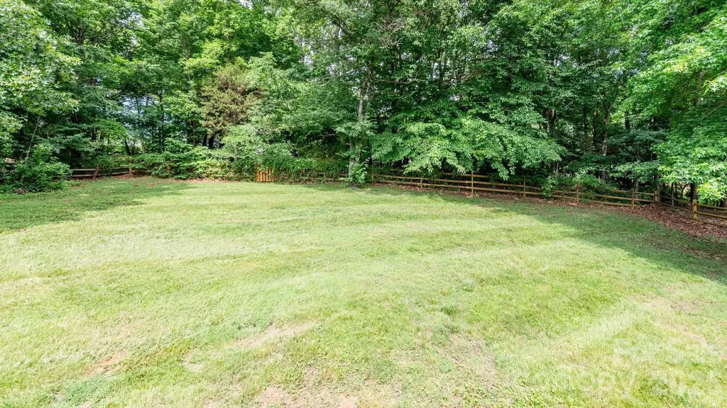 127 Whitewater Lane Mooresville NC 28115