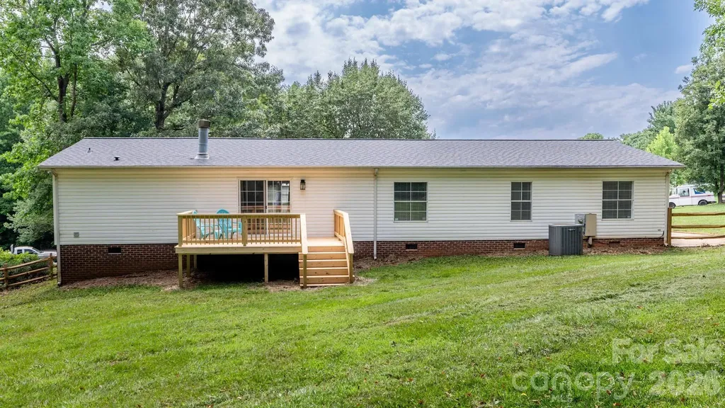 127 Whitewater Lane Mooresville NC 28115