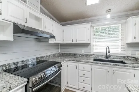 127 Whitewater Lane Mooresville NC 28115