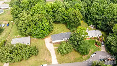 127 Whitewater Lane Mooresville NC 28115