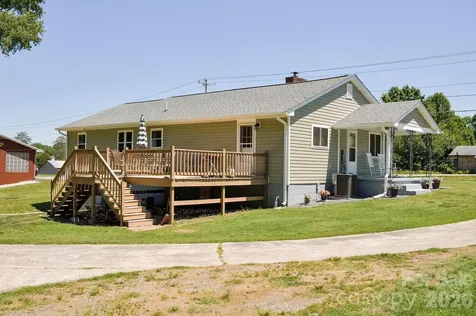 1625 Us 601 Highway Yadkinville NC 27055