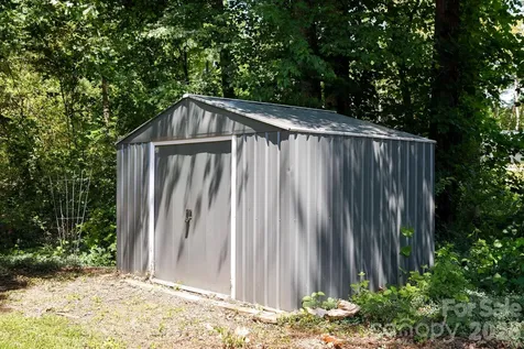 1625 Us 601 Highway Yadkinville NC 27055
