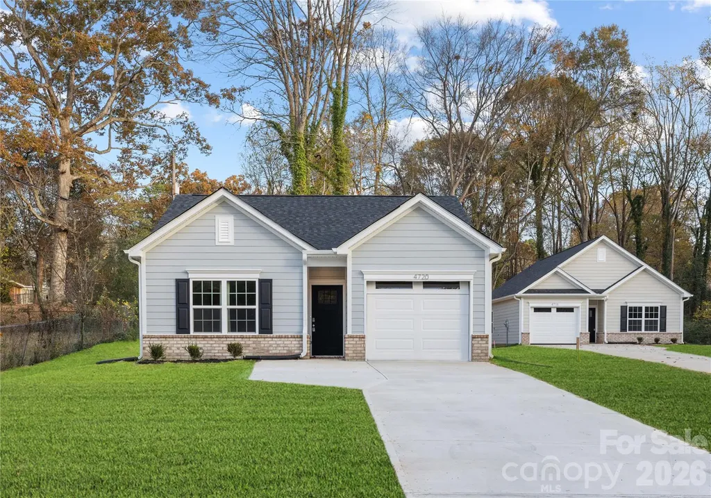 1500 Hollyleaf Avenue Gastonia NC 28052