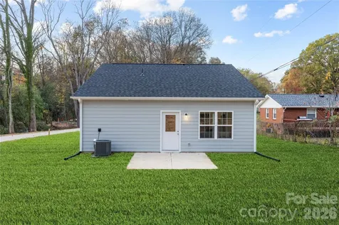1500 Hollyleaf Avenue Gastonia NC 28052