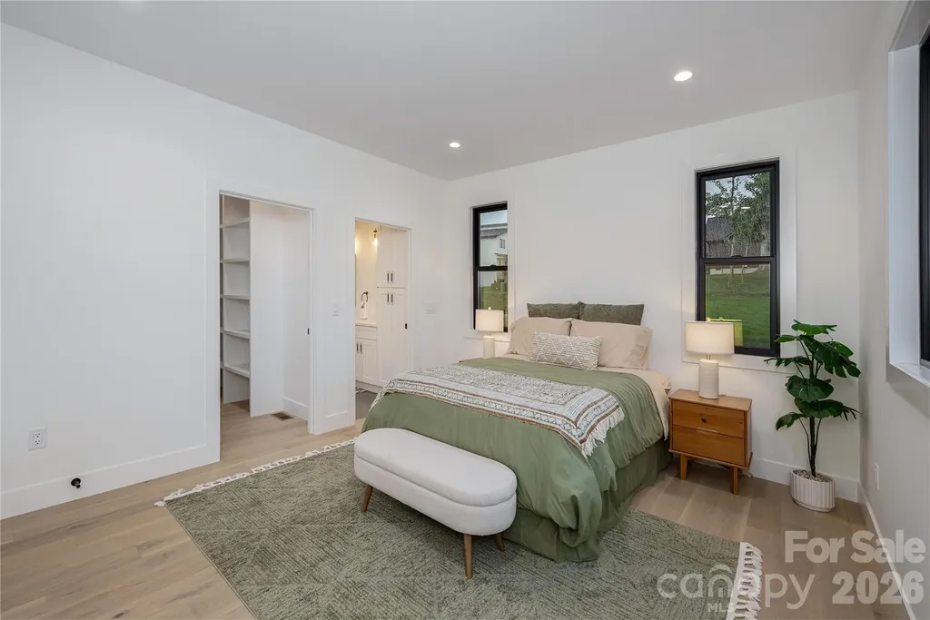47 Scott Meadows Drive Asheville NC 28806