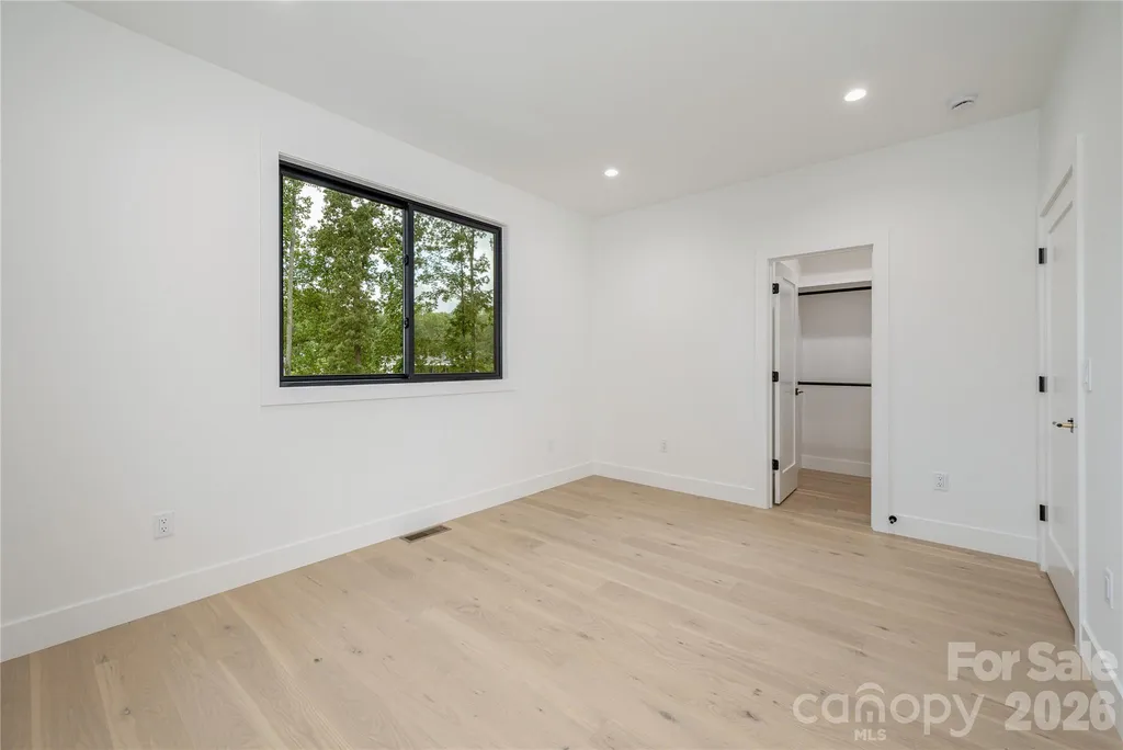 47 Scott Meadows Drive Asheville NC 28806