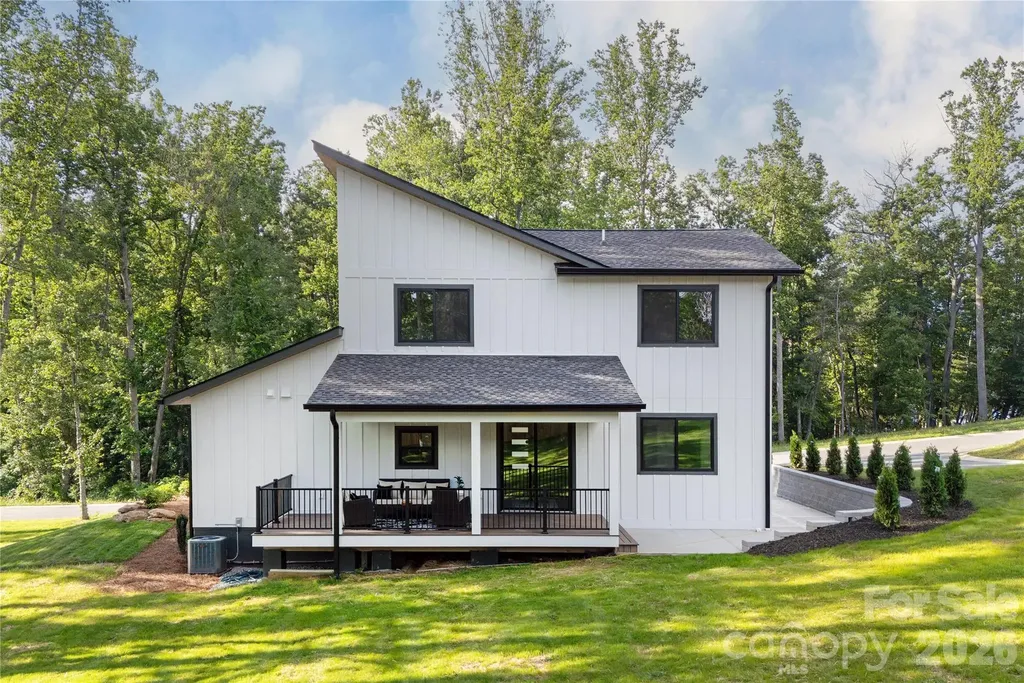 47 Scott Meadows Drive Asheville NC 28806