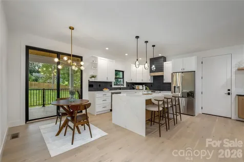 47 Scott Meadows Drive Asheville NC 28806
