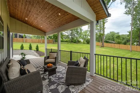 47 Scott Meadows Drive Asheville NC 28806
