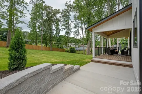 47 Scott Meadows Drive Asheville NC 28806