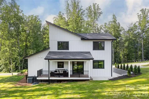 47 Scott Meadows Drive Asheville NC 28806