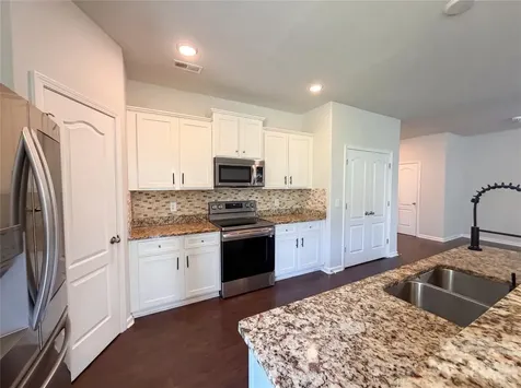 4034 Rosfield Drive Charlotte NC 28214