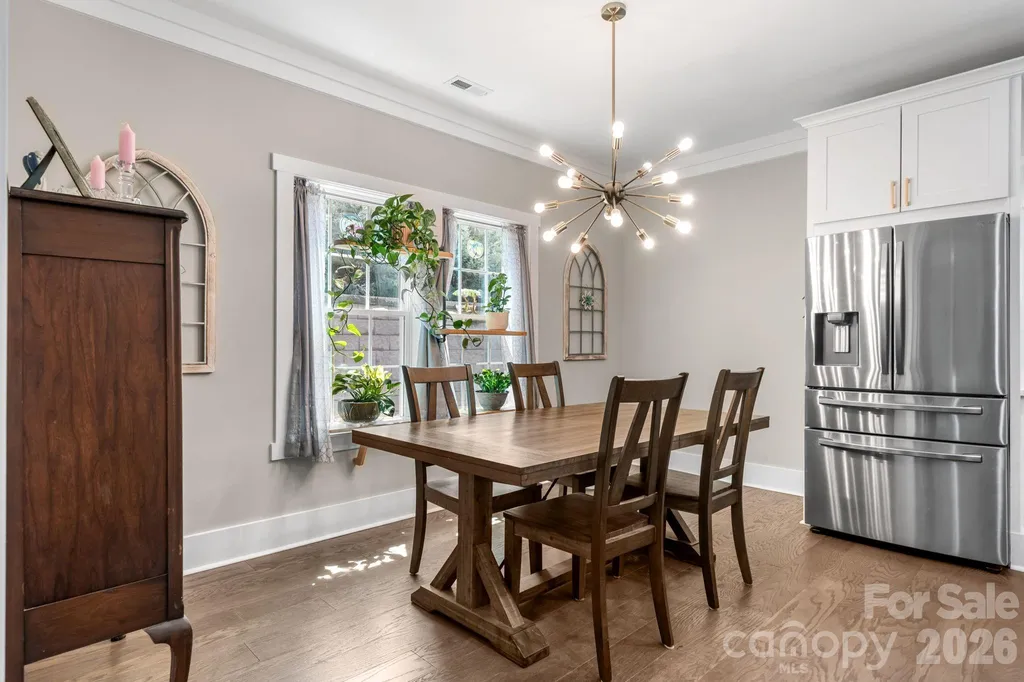 5046 Woodwinds Drive NE Hickory NC 28601