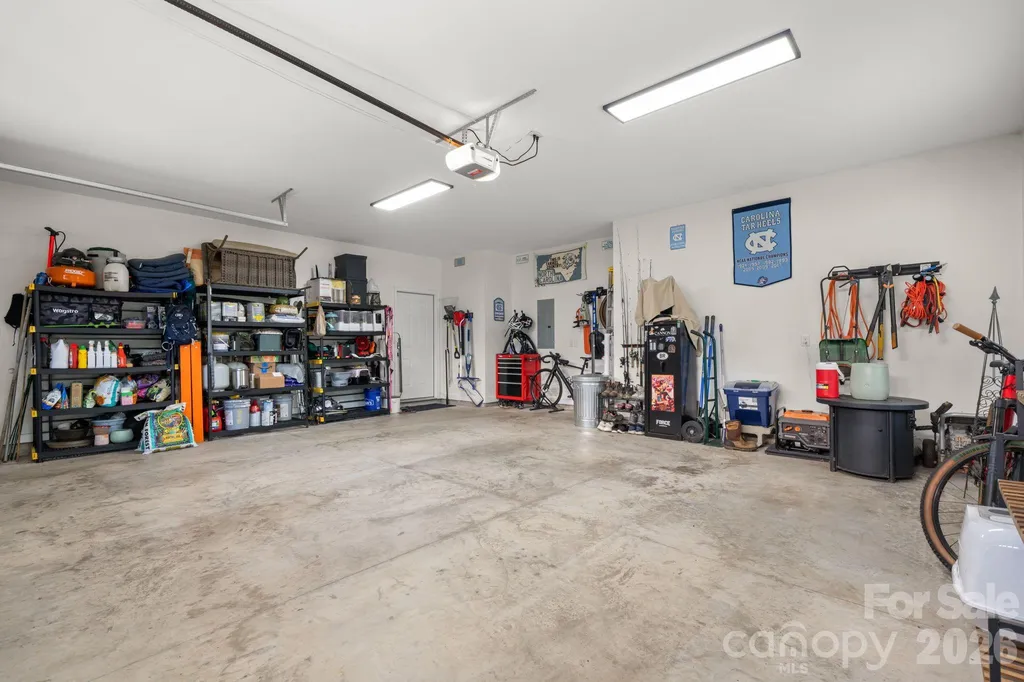 5046 Woodwinds Drive NE Hickory NC 28601