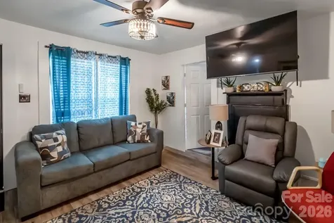 229 Acl Avenue Cheraw SC 29520