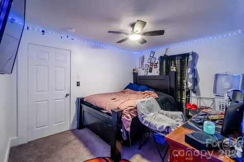 229 Acl Avenue Cheraw SC 29520