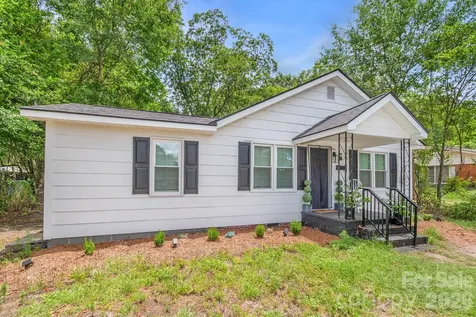 229 Acl Avenue Cheraw SC 29520