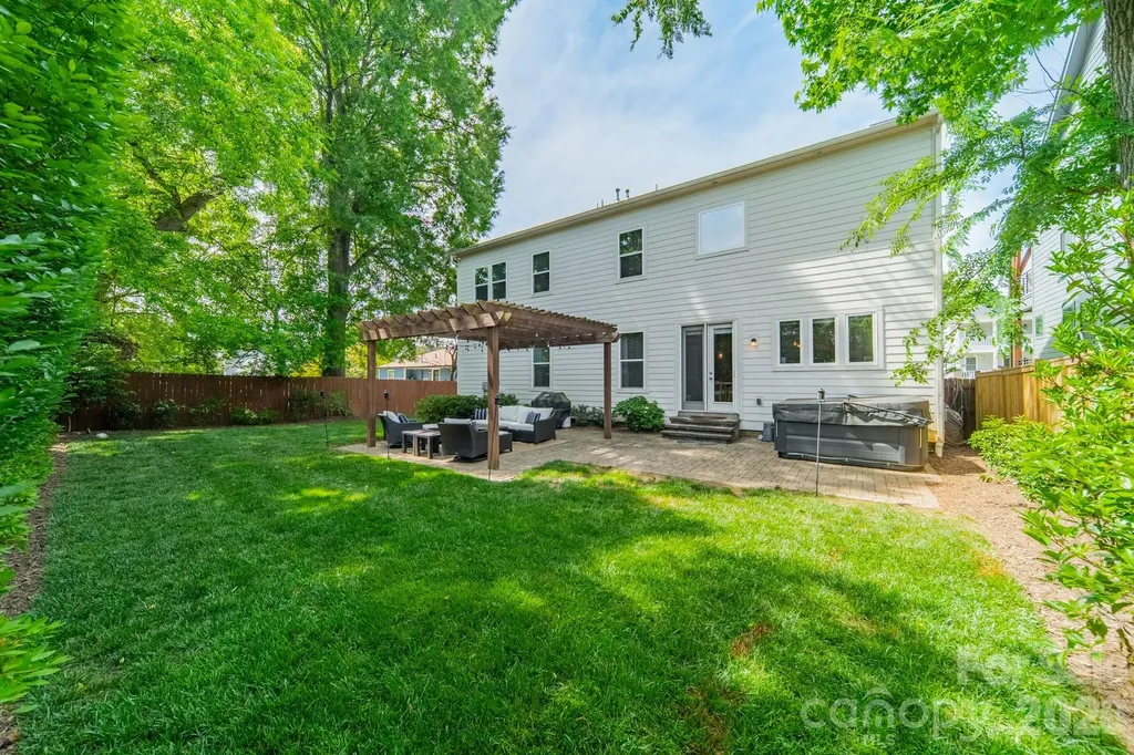 515 Greystone Road Charlotte NC 28209