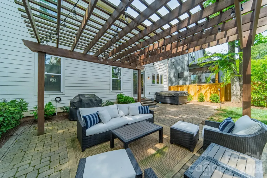 515 Greystone Road Charlotte NC 28209