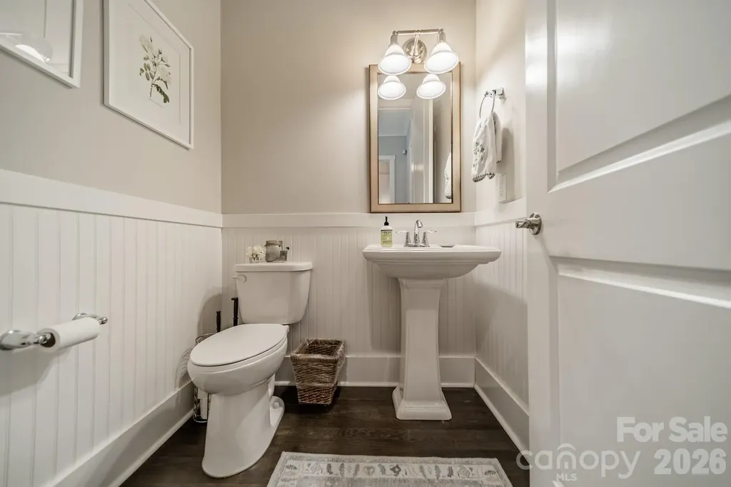515 Greystone Road Charlotte NC 28209