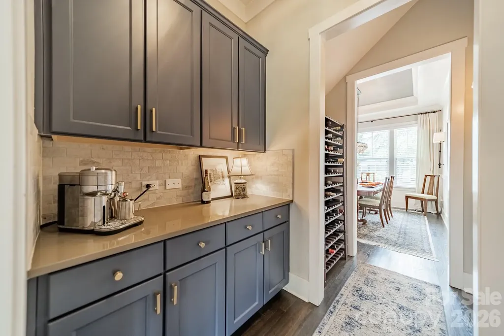 515 Greystone Road Charlotte NC 28209