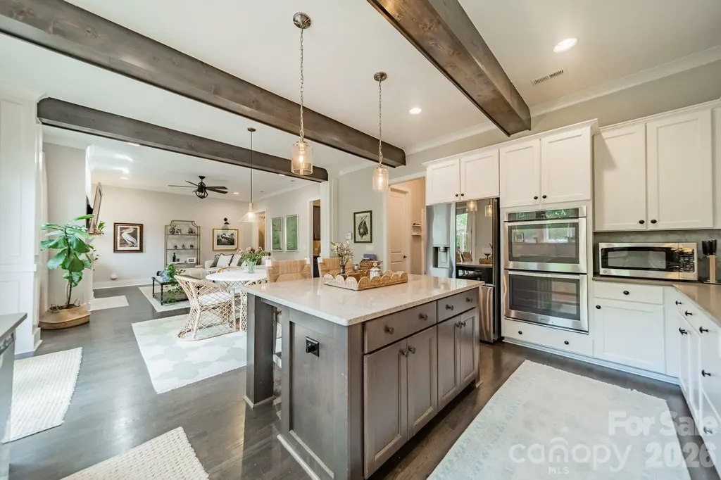 515 Greystone Road Charlotte NC 28209