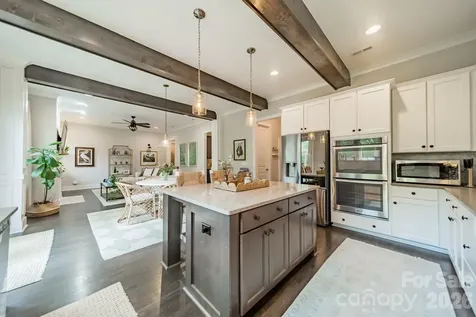 515 Greystone Road Charlotte NC 28209