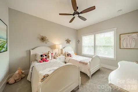 515 Greystone Road Charlotte NC 28209