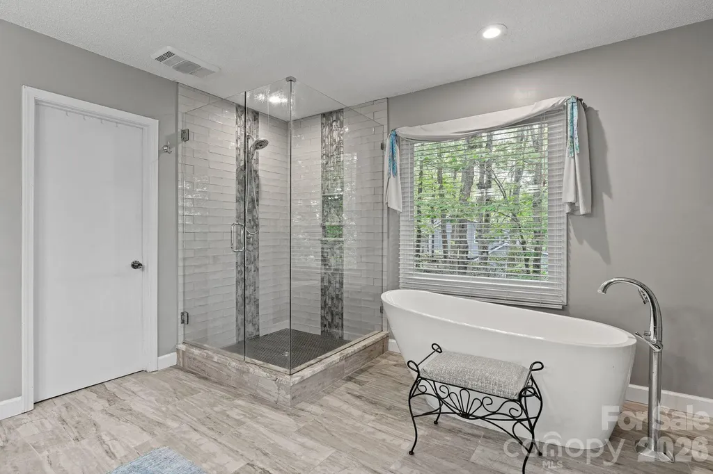 58 Sourwood Drive Mills River NC 28759
