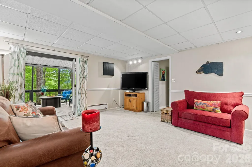 58 Sourwood Drive Mills River NC 28759
