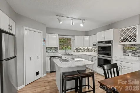 58 Sourwood Drive Mills River NC 28759