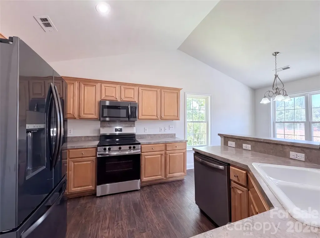 617 Reed Creek Road Mooresville NC 28117