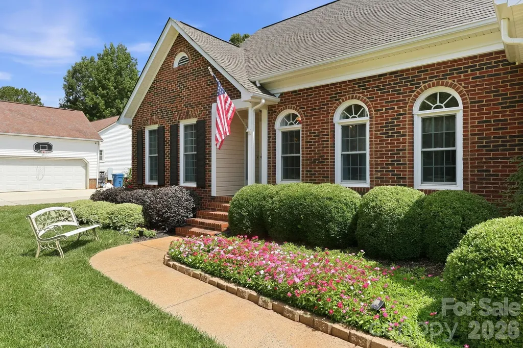 4516 Appaloosa Lane Charlotte NC 28215