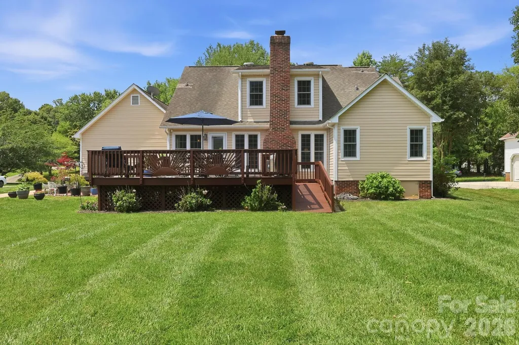 4516 Appaloosa Lane Charlotte NC 28215