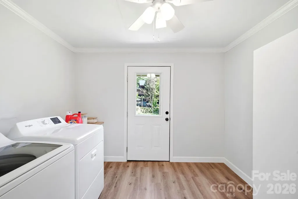 2732 E Long Avenue Gastonia NC 28054