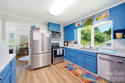 2732 E Long Avenue Gastonia NC 28054