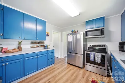 2732 E Long Avenue Gastonia NC 28054
