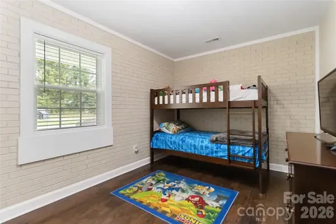 106 Robinson Avenue Mount Holly NC 28120
