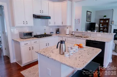 405 Matthews Estates Road Matthews NC 28105