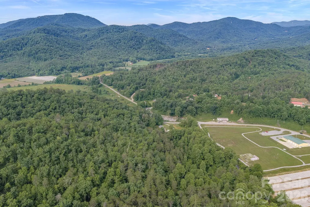 4733 Bat Cave Road Old Fort NC 28762