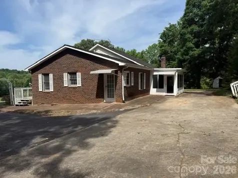 1764 Spurgeon Road Hickory NC 28602