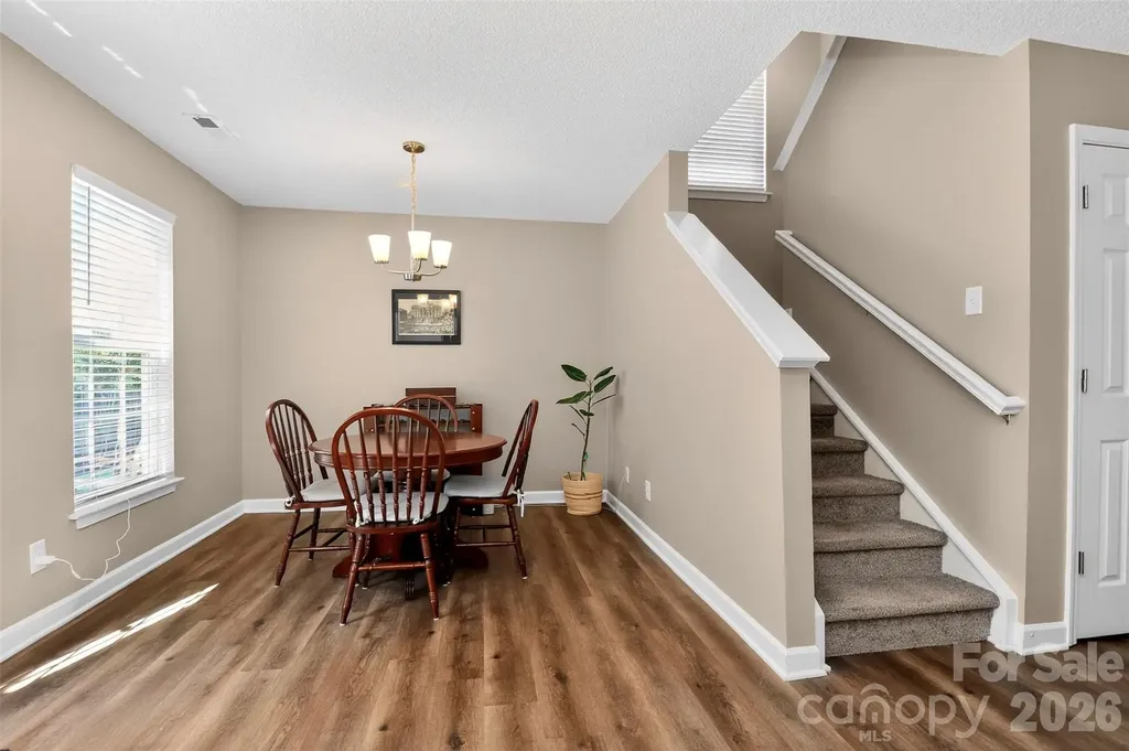 4819 Hopewood Lane Charlotte NC 28216