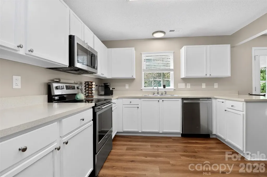 4819 Hopewood Lane Charlotte NC 28216