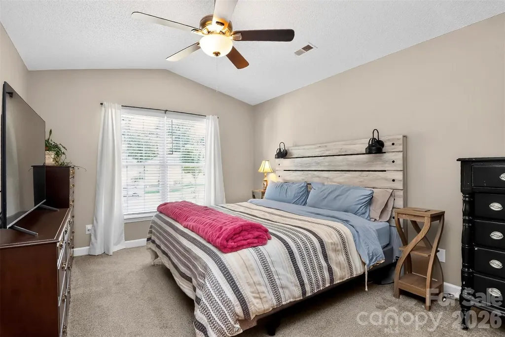 4819 Hopewood Lane Charlotte NC 28216