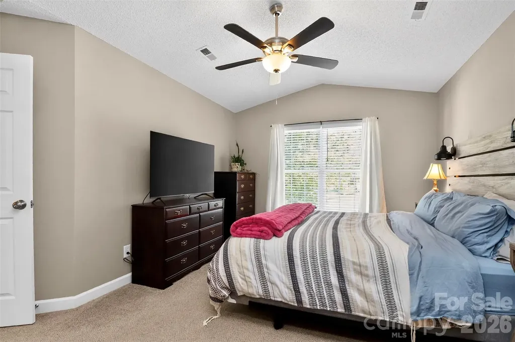 4819 Hopewood Lane Charlotte NC 28216