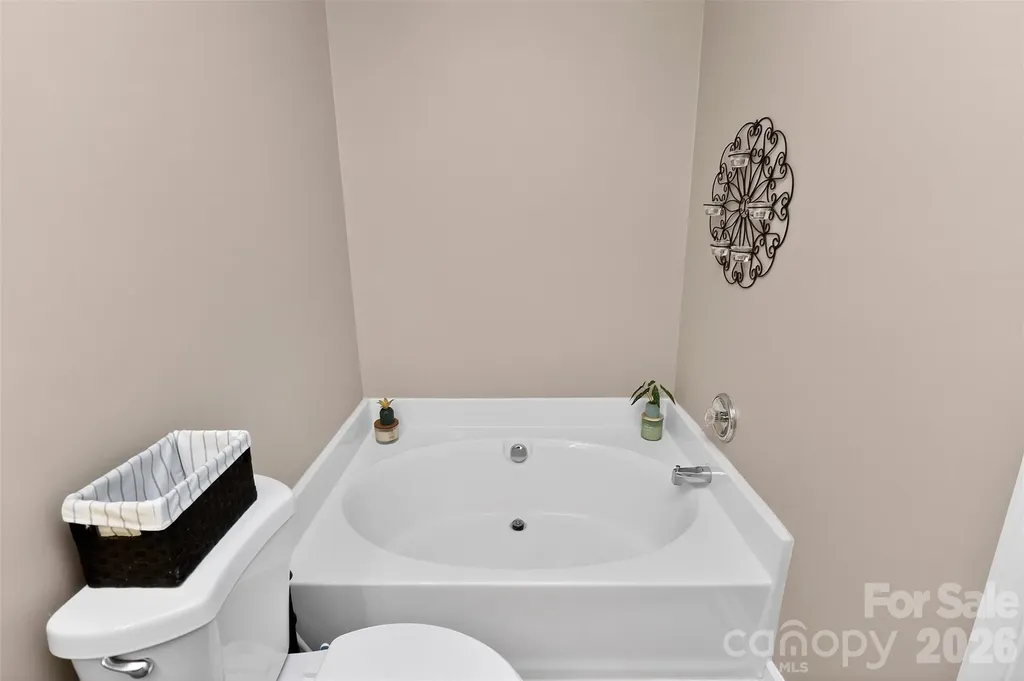 4819 Hopewood Lane Charlotte NC 28216
