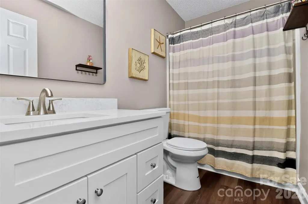 4819 Hopewood Lane Charlotte NC 28216