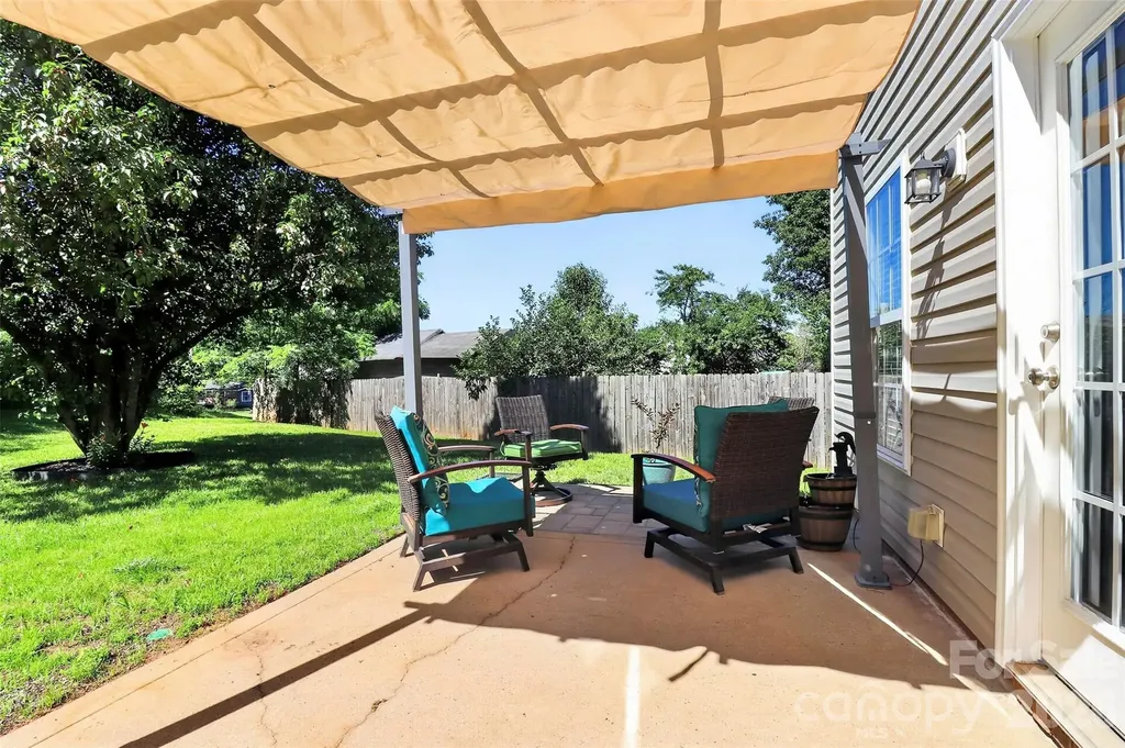 4819 Hopewood Lane Charlotte NC 28216
